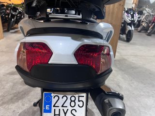 Suzuki Burgman 650