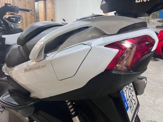 Suzuki Burgman 650