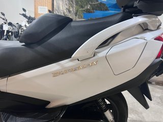 Suzuki Burgman 650
