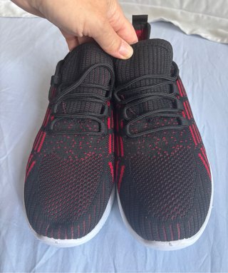 Zapatillas Malla Transpirable Negras Rojas