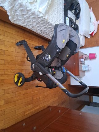 Base ISOFIX Carrinho Doona 2 em 1
