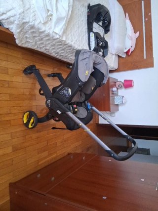 Base ISOFIX Carrinho Doona 2 em 1