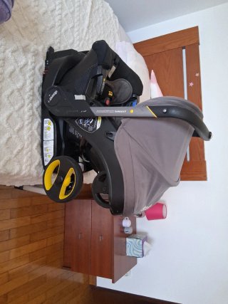 Base ISOFIX Carrinho Doona 2 em 1