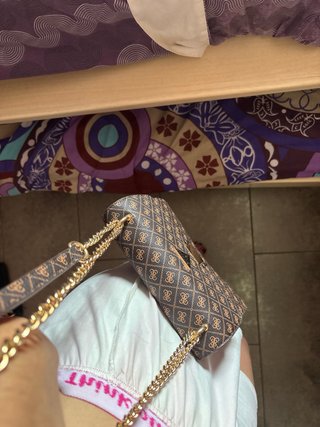 Bolso GuesS Marrón y Dorado