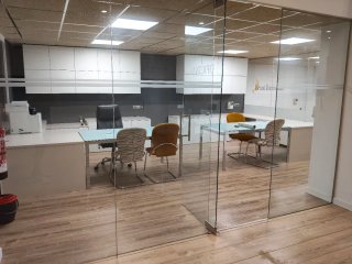 se alquila local comercial 570 m/2