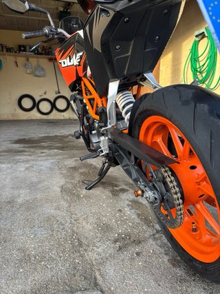 KTM Duke  390 ABS 2014  A2
