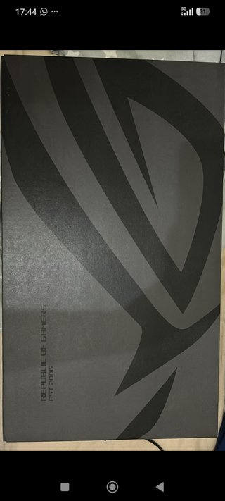 Ordenador ASUS ROG Nuevo Sin Uso