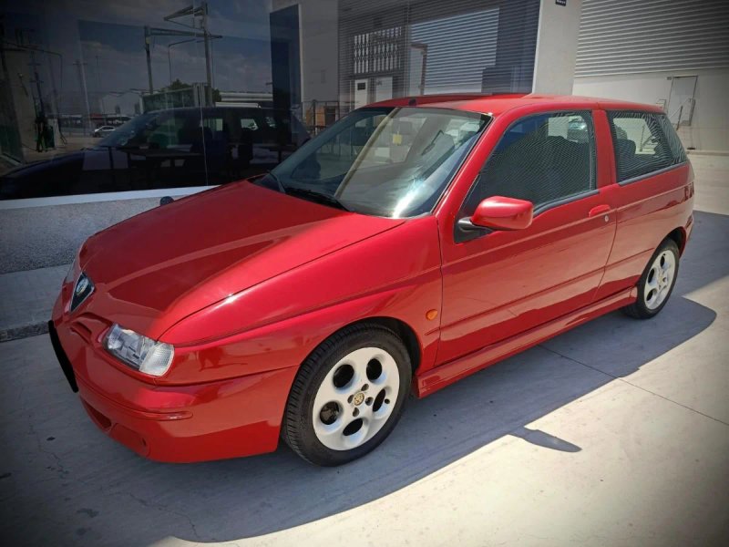 Alfa Romeo 145 jtd pocos km! Único dueño - foto 1