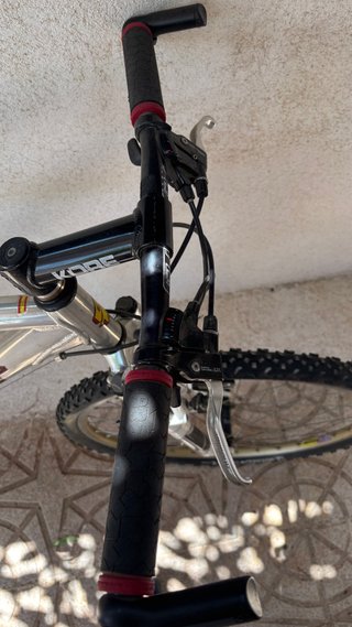 Bicicleta GT Avalanche Montaña
