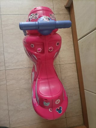 Moto correpasillos infantil rosa