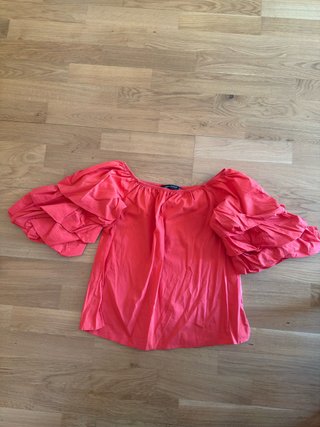 Top Zara Coral Manga Abullonada