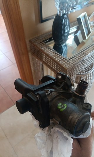 Válvula EGR Pierburg original Renault 1.5 dCi K9K