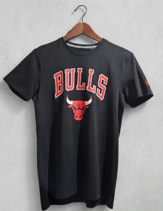 Camiseta negra Chicago Bulls NBA Talla S