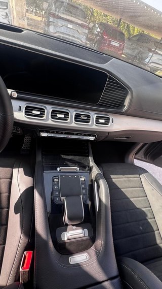 Mercedes-Benz GLE 300D 2024