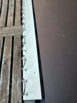 Perchero antiguo metal cromado y madera 8 perchas