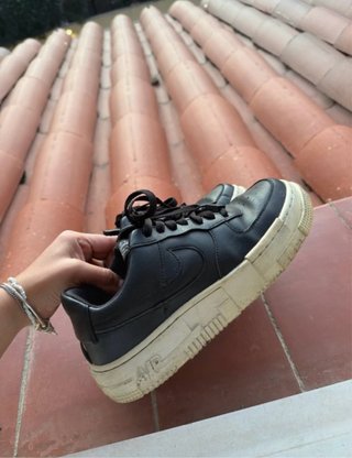 Nike Air Force 1 Pixel Negras Talla 38