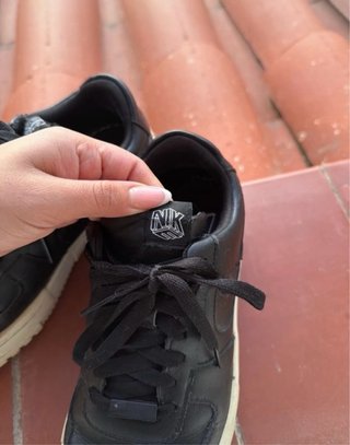 Nike Air Force 1 Pixel Negras Talla 38