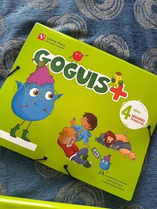 GOGUIS PLUS P4 CARPETA 1 TRIMESTRE 2 TRIMESTRE 3 T
