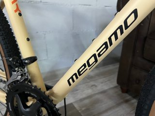 MEGAMO JAKAR 30 2027