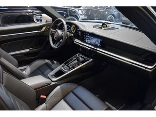 Porsche 911 Turbo S Cabrio 478 kW (650 CV)