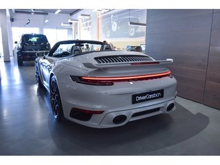 Porsche 911 Turbo S Cabrio 478 kW (650 CV)