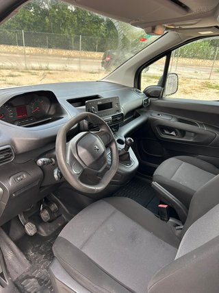 Peugeot Partner 2021
