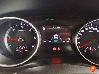 Kia Ceed 1.6 MHEV iMT 100kW (136CV) Drive