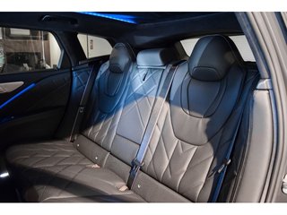 BMW XM 50e 350 kW (476 CV)