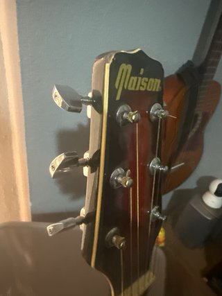 Guitarra Maison Electroacústica