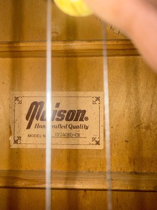 Guitarra Maison Electroacústica