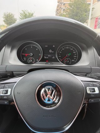 Volkswagen Golf 2014