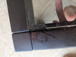 Mesa de centro de madera y cristal