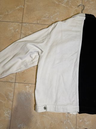 Chaqueta vaquera bicolor