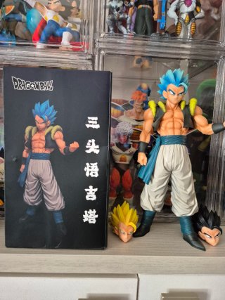 Figura Gogeta
