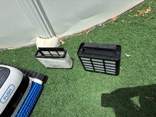 Robot Limpiafondos Piscina ECOVACS