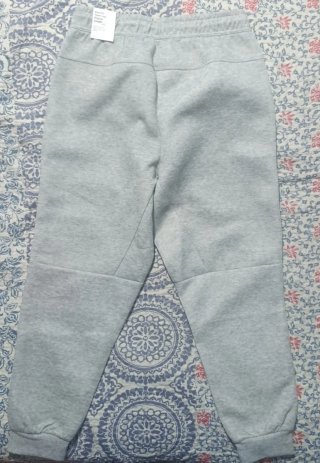 Conjunto Nike Fleece Gris Talla M