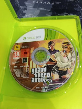 3 Juegos Xbox 360: GTA V, Mafia 2, Fifa 15.