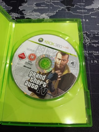 3 Juegos Xbox 360: GTA V, Mafia 2, Fifa 15.