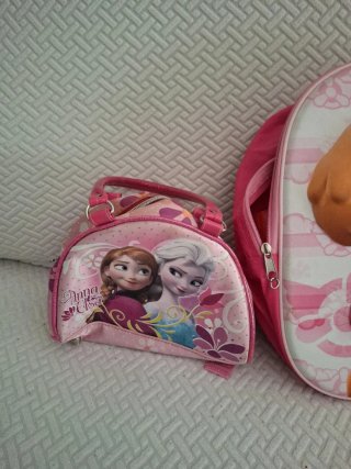 Mochila y bolso infantil Frozen y Paw Patrol