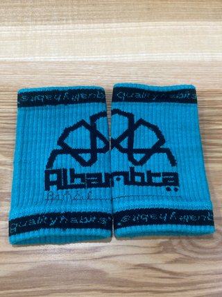 Muñequeras Quality Habits Alhambra Games 2026