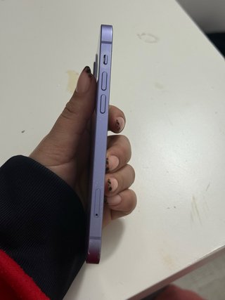 iPhone 12 Viola