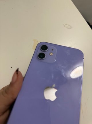 iPhone 12 Viola