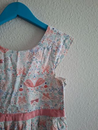 Falta plancha.. Vestido precioso espalda descubier