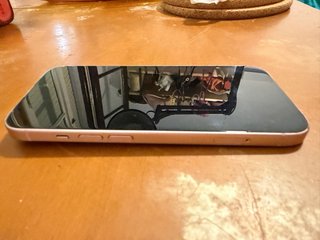 iPhone 15 Rosa da Riparare