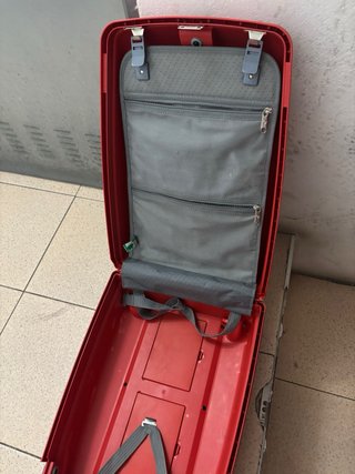 Maleta Grande Rígida Roja