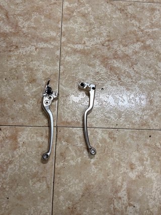 Manetas Freno y Embrague Yamaha Fazer FZ6