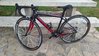 Bicicleta carretera Focus Cayo XS 11v