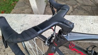 Bicicleta carretera Focus Cayo XS 11v