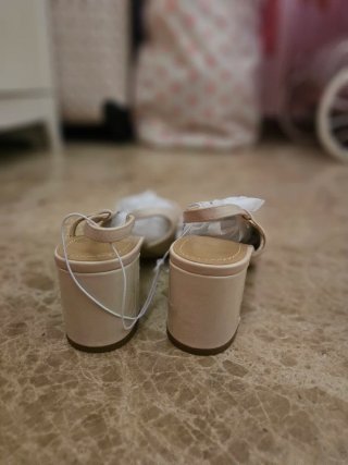 Zapatos Salón Hym Beige