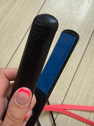 Piastra ghd nera